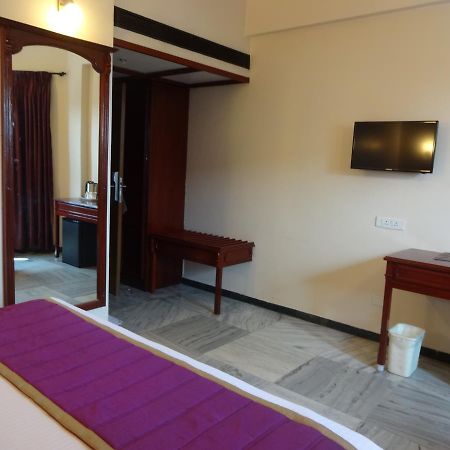 מדוראי Hotel Germanus מראה חיצוני תמונה
