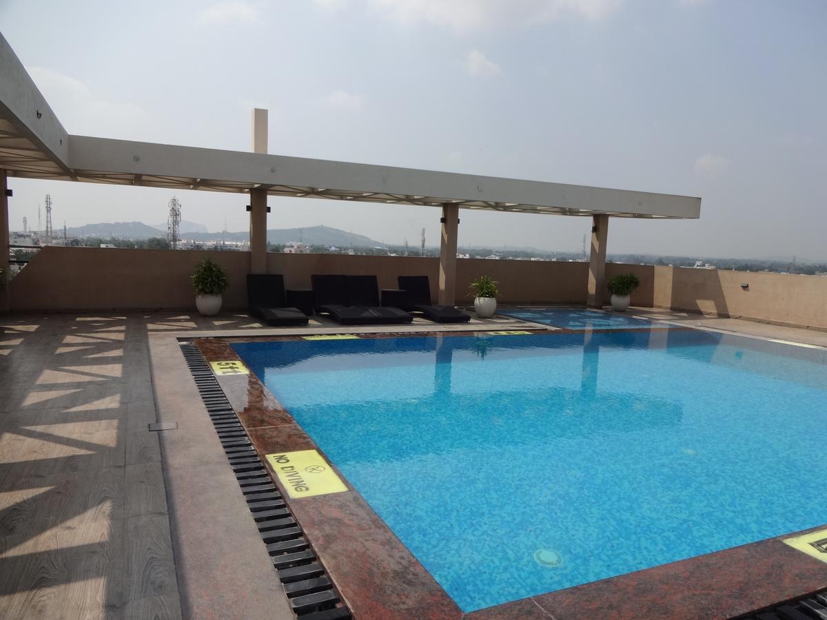 מדוראי Hotel Germanus מראה חיצוני תמונה
