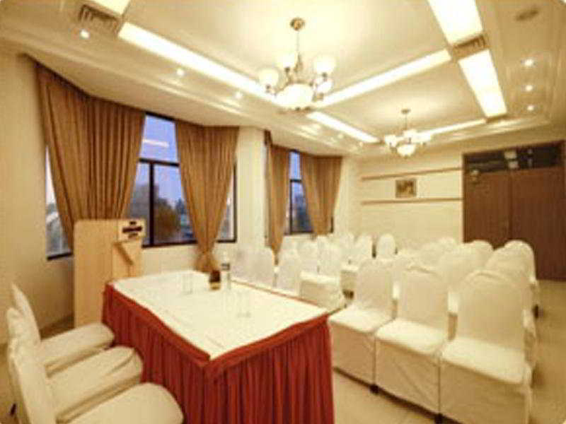 מדוראי Hotel Germanus מראה חיצוני תמונה