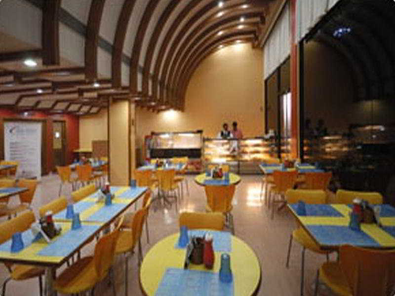 מדוראי Hotel Germanus מראה חיצוני תמונה